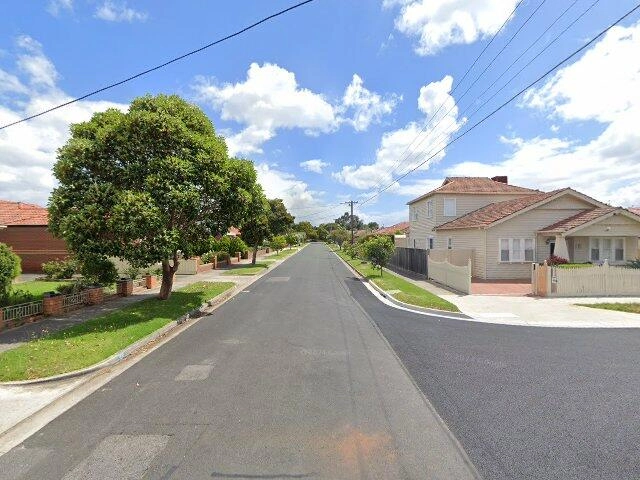 House image located at Muskegon, MI 49442