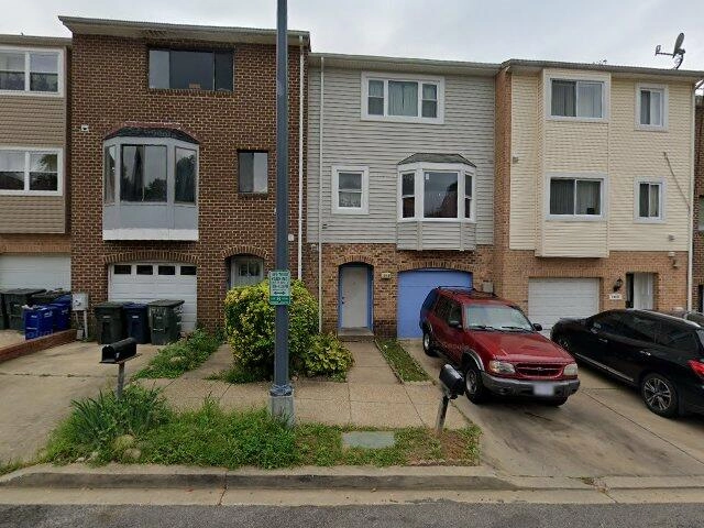 House image located at Washington, DC 20032