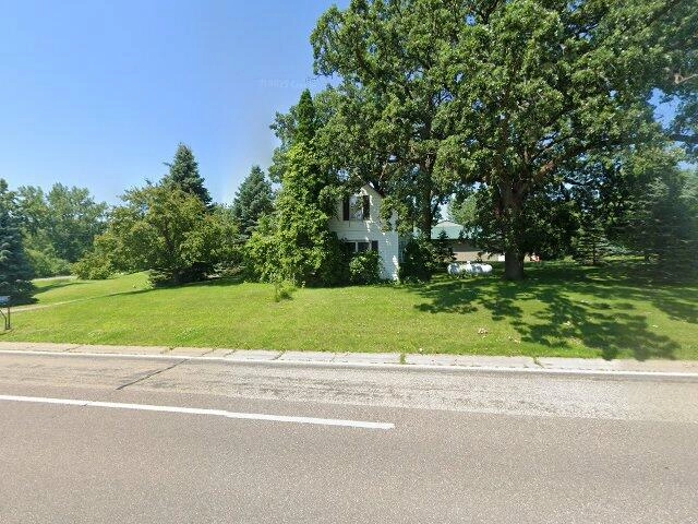 House image located at Annandale, MN 55302