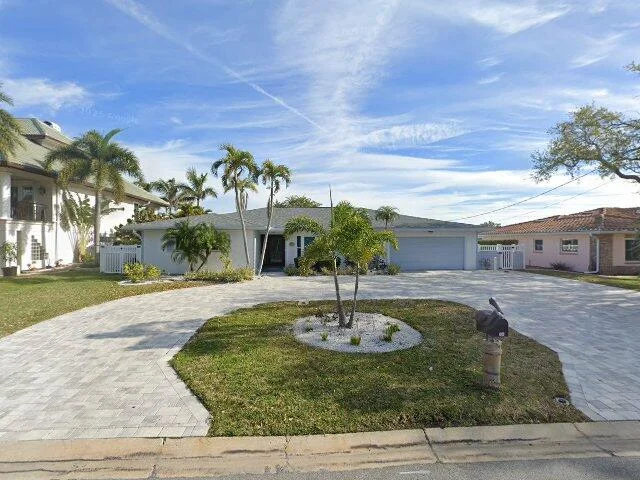 House image located at Largo, FL 33770