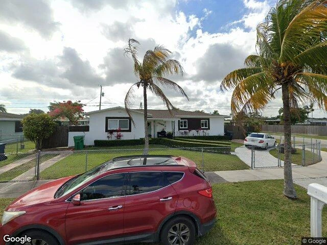 House image located at Miami, FL 33177