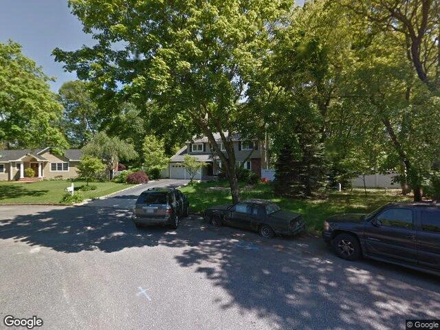 House image located at Hauppauge, NY 11788