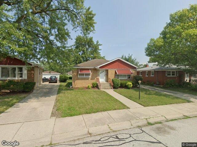 House image located at South Holland, IL 60473