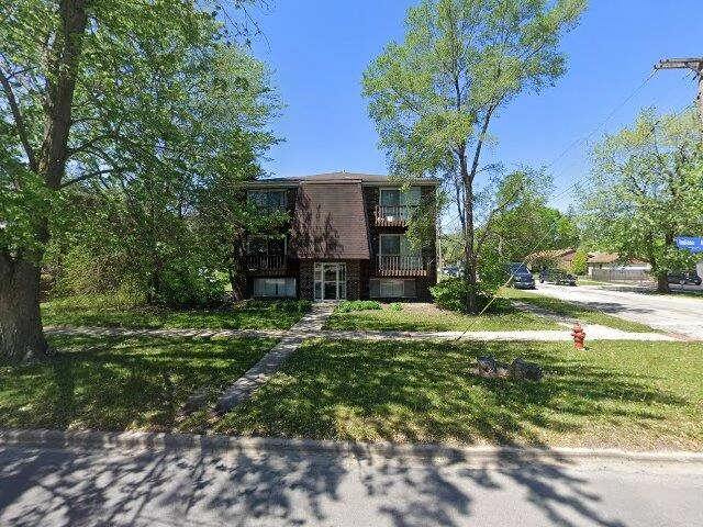 House image located at Dolton, IL 60419