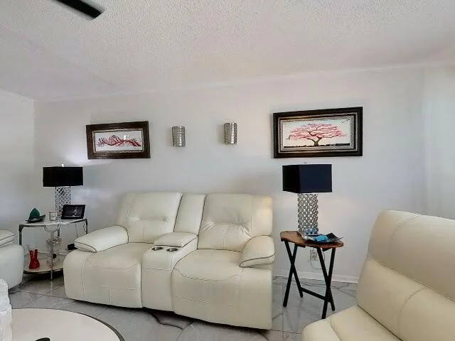 House image located at West Palm Beach, FL 33417