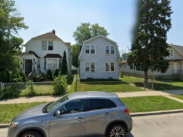 House image located at Chicago, IL 60628