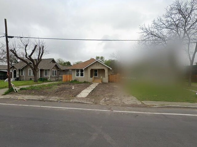 House image located at San Antonio, TX 78201