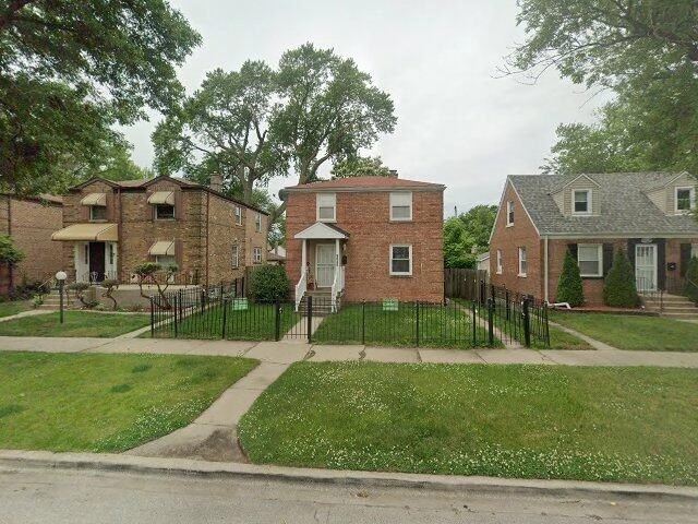 House image located at Chicago, IL 60620