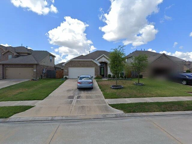 House image located at Rosharon, TX 77583
