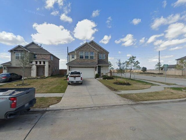 House image located at Rosharon, TX 77583