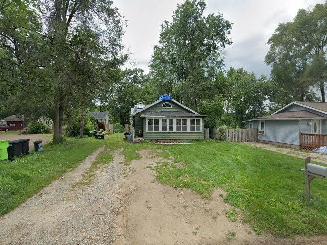 House image located at White Lake, MI 48386