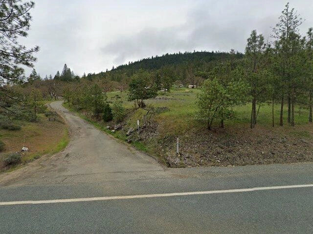 House image located at Grants Pass, OR 97526