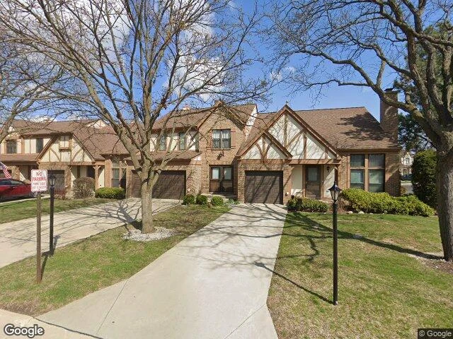 House image located at Westchester, IL 60154