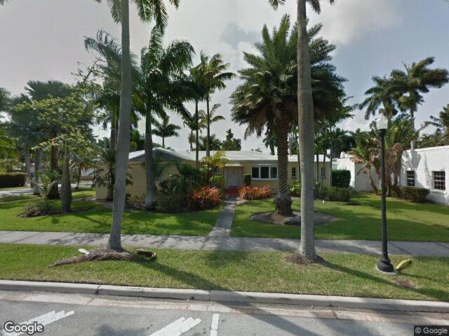 House image located at Hollywood, FL 33019