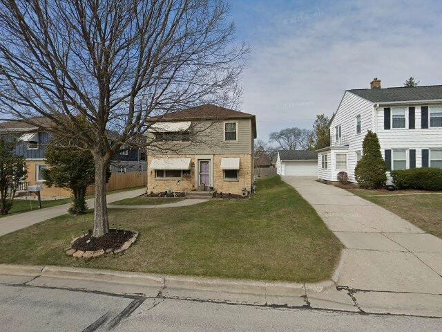 House image located at Franksville, WI 53126