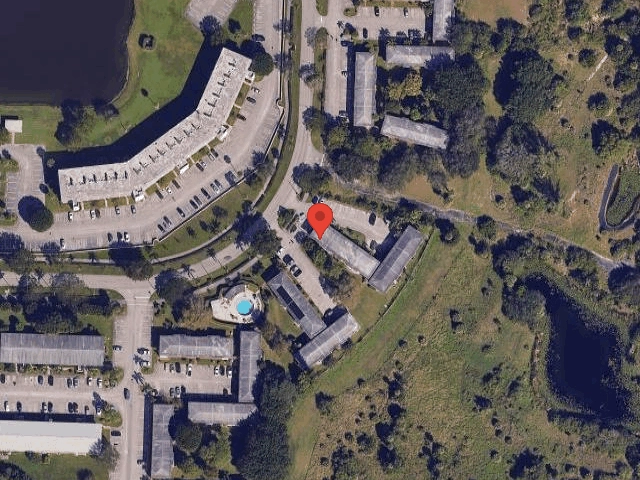 House image located at West Palm Beach, FL 33417