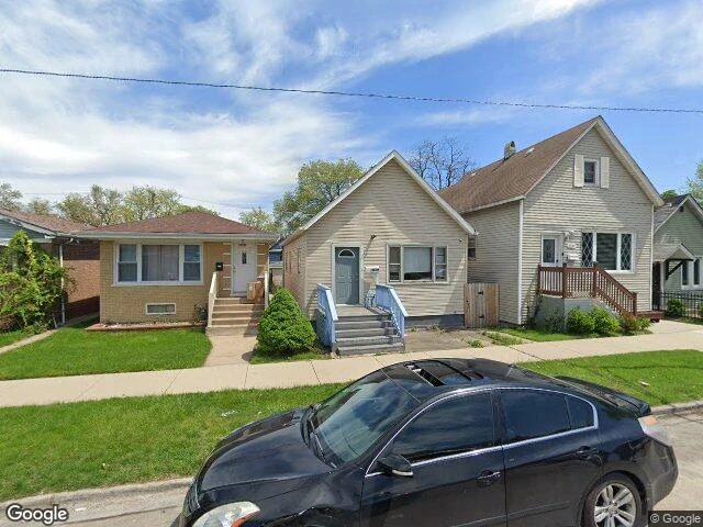 House image located at Chicago, IL 60617