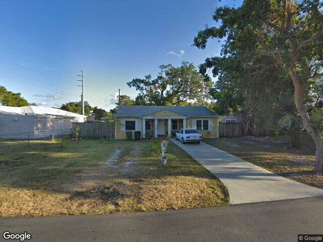 House image located at Miami, FL 33161