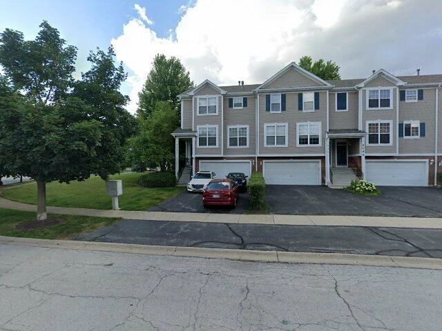 House image located at Aurora, IL 60502