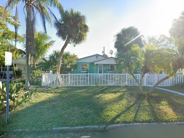 House image located at Saint Petersburg, FL 33707