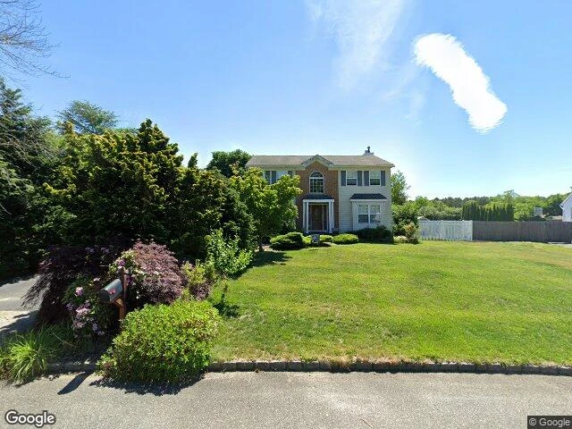 House image located at Manorville, NY 11949