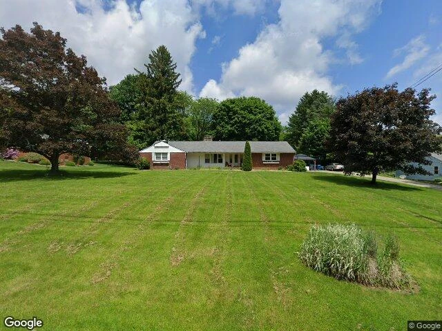 House image located at Akron, OH 44319