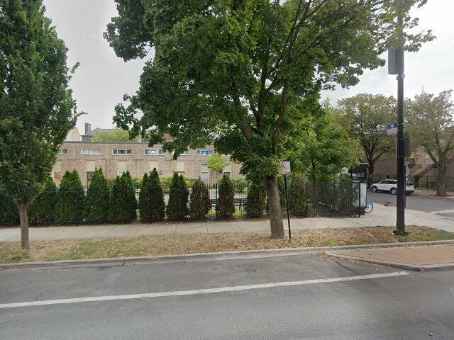 House image located at Chicago, IL 60614