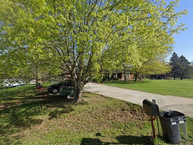 House image located at Newton, IA 50208