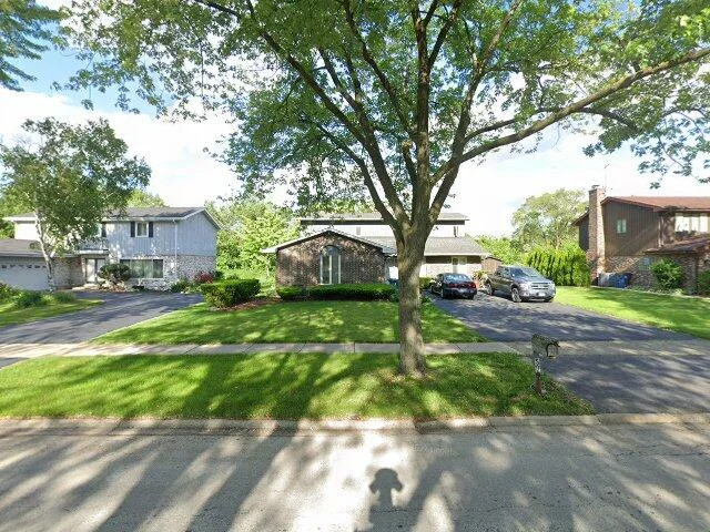 House image located at Bensenville, IL 60106