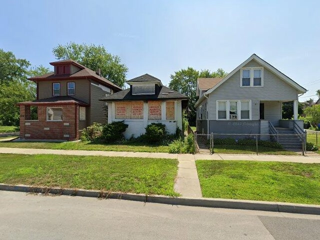 House image located at Chicago, IL 60628