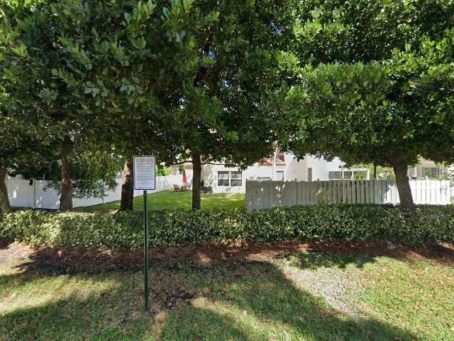 House image located at Hollywood, FL 33029