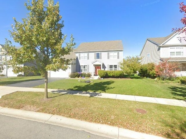 House image located at Huntley, IL 60142