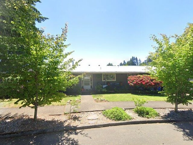 House image located at Portland, OR 97219