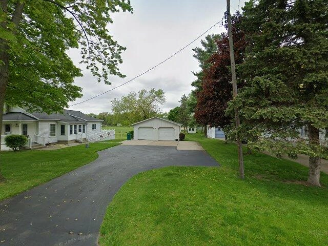 House image located at Lennon, MI 48449