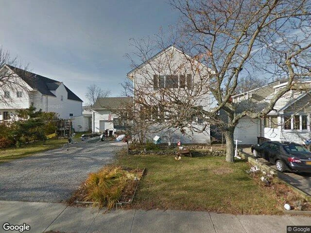 House image located at Freeport, NY 11520