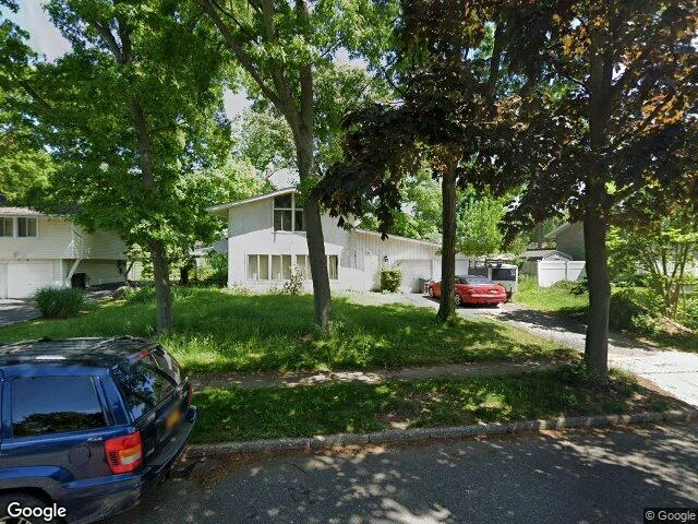 House image located at Commack, NY 11725