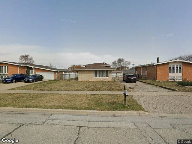 House image located at Bridgeview, IL 60455
