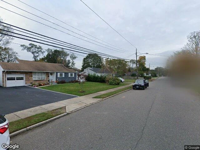 House image located at Bay Shore, NY 11706