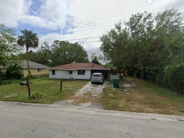 House image located at Bradenton, FL 34203