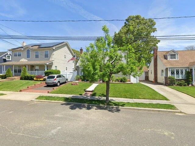 House image located at Franklin Square, NY 11010