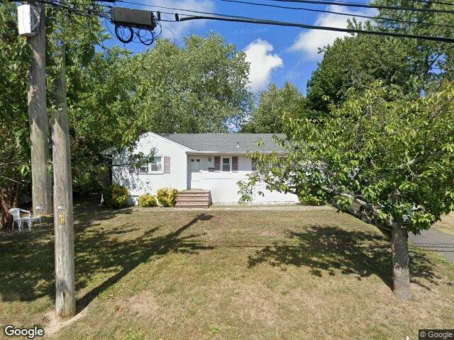 House image located at Lindenhurst, NY 11757
