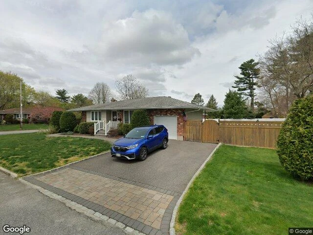 House image located at Commack, NY 11725