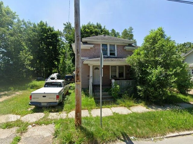 House image located at South Bend, IN 46628