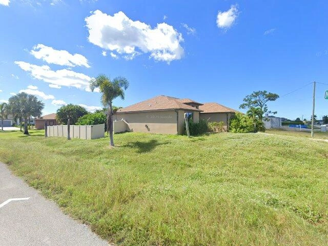 House image located at Cape Coral, FL 33993