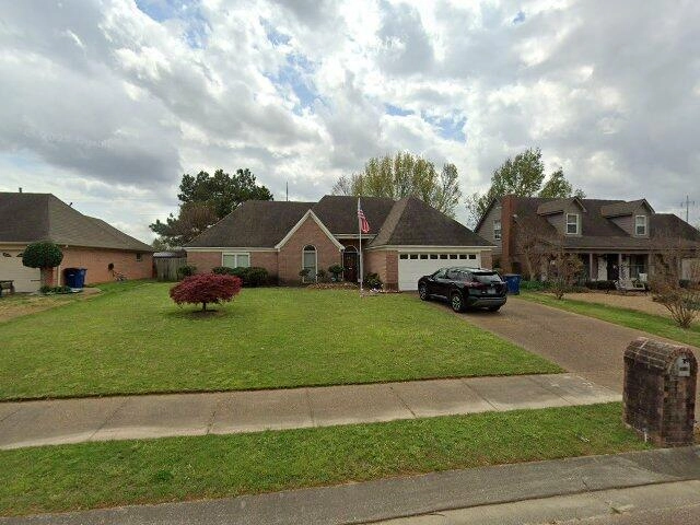 House image located at Olive Branch, MS 38654