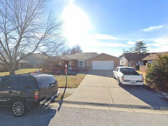 House image located at Alton, IL 62002