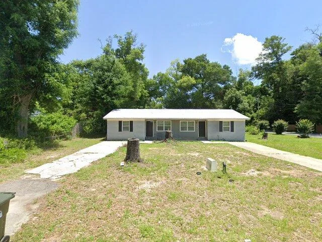 House image located at Pensacola, FL 32506