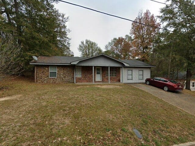 House image located at Meridian, MS 39307