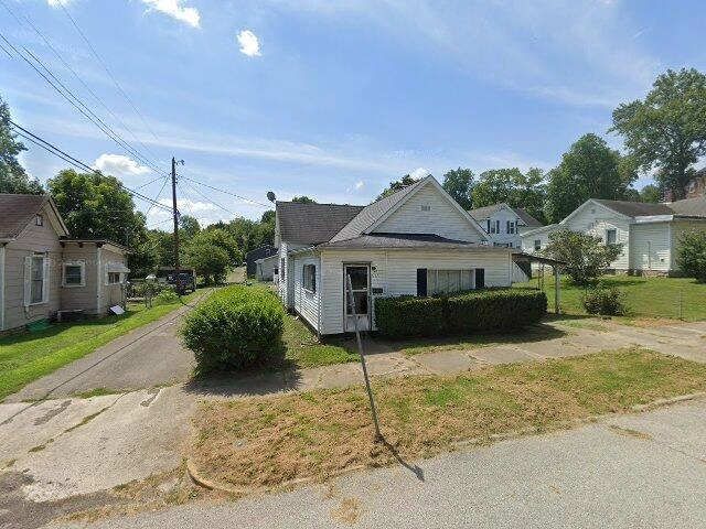 House image located at Connersville, IN 47331