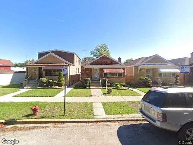 House image located at Chicago, IL 60617